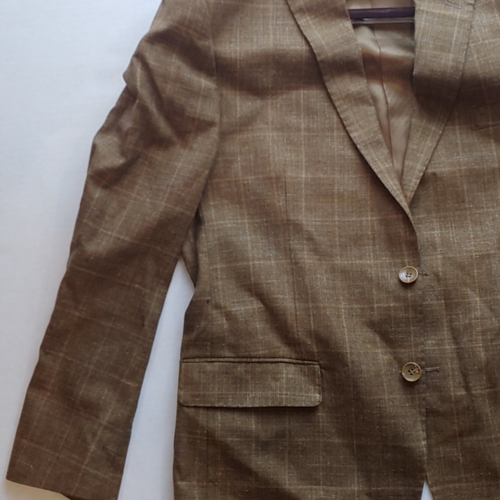 Blazer - Picture 4 of 4